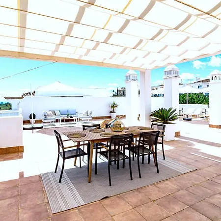 Apartment Altos De Lunymar 1