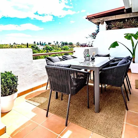 Altos De Lunymar 1 Apartamento *